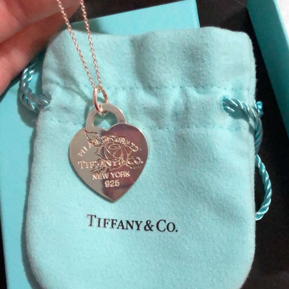 Tiffany & Company Rose engraved necklace